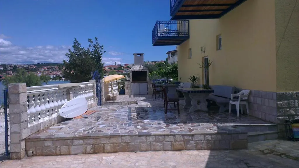 Planikovica Apartments Trogir 0*,  Croatia